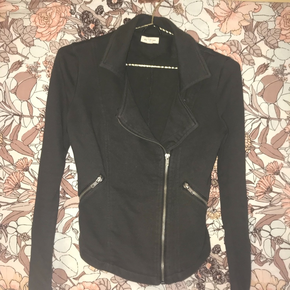 Silence and Noise soft moto jacket 🌟